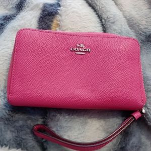 Coach Iphone wristlet